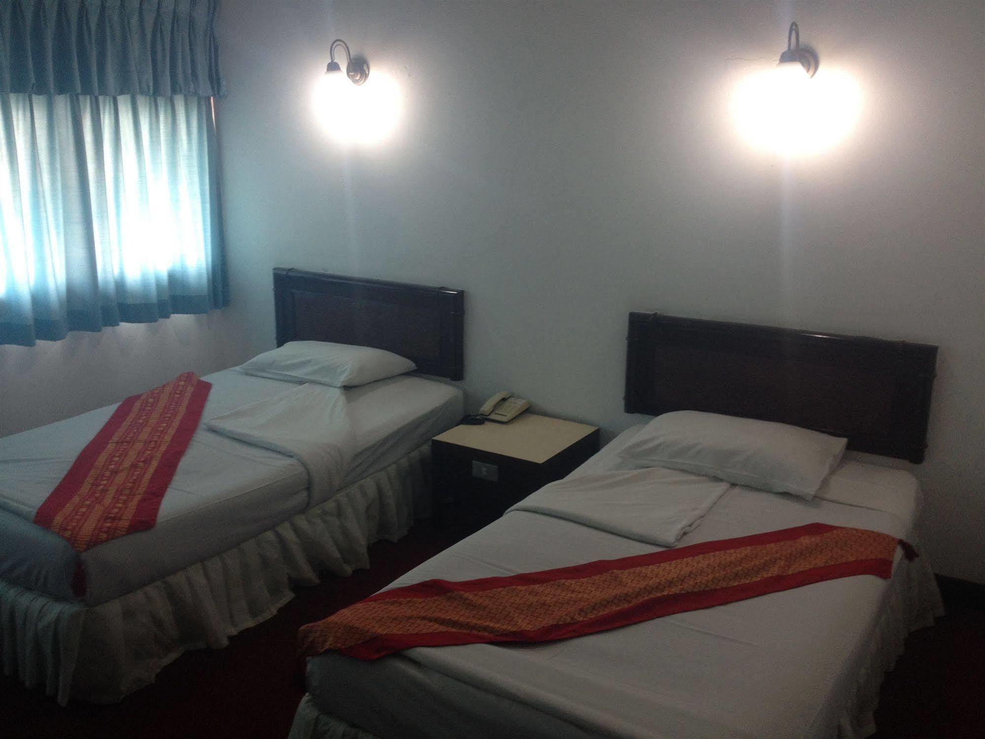 Amarin Nakorn Hotel Phitsanulok Exterior foto